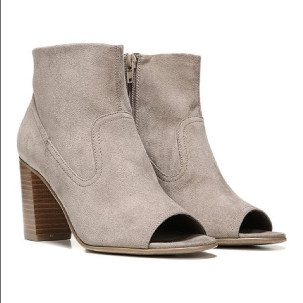 Fergalicious by Fergie Dazzle OpenToe BootiesTaupe